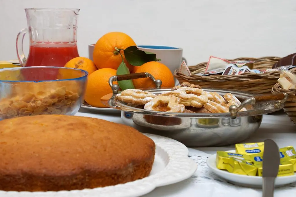 Bed and Breakfast Il Vecchioliveto di Ornella Marrùbiu Bed & Breakfast