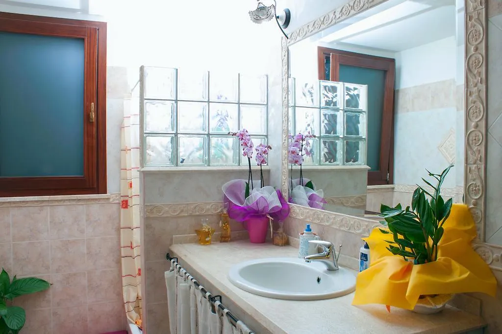 Bed and Breakfast Il Vecchioliveto di Ornella Marrùbiu Italia